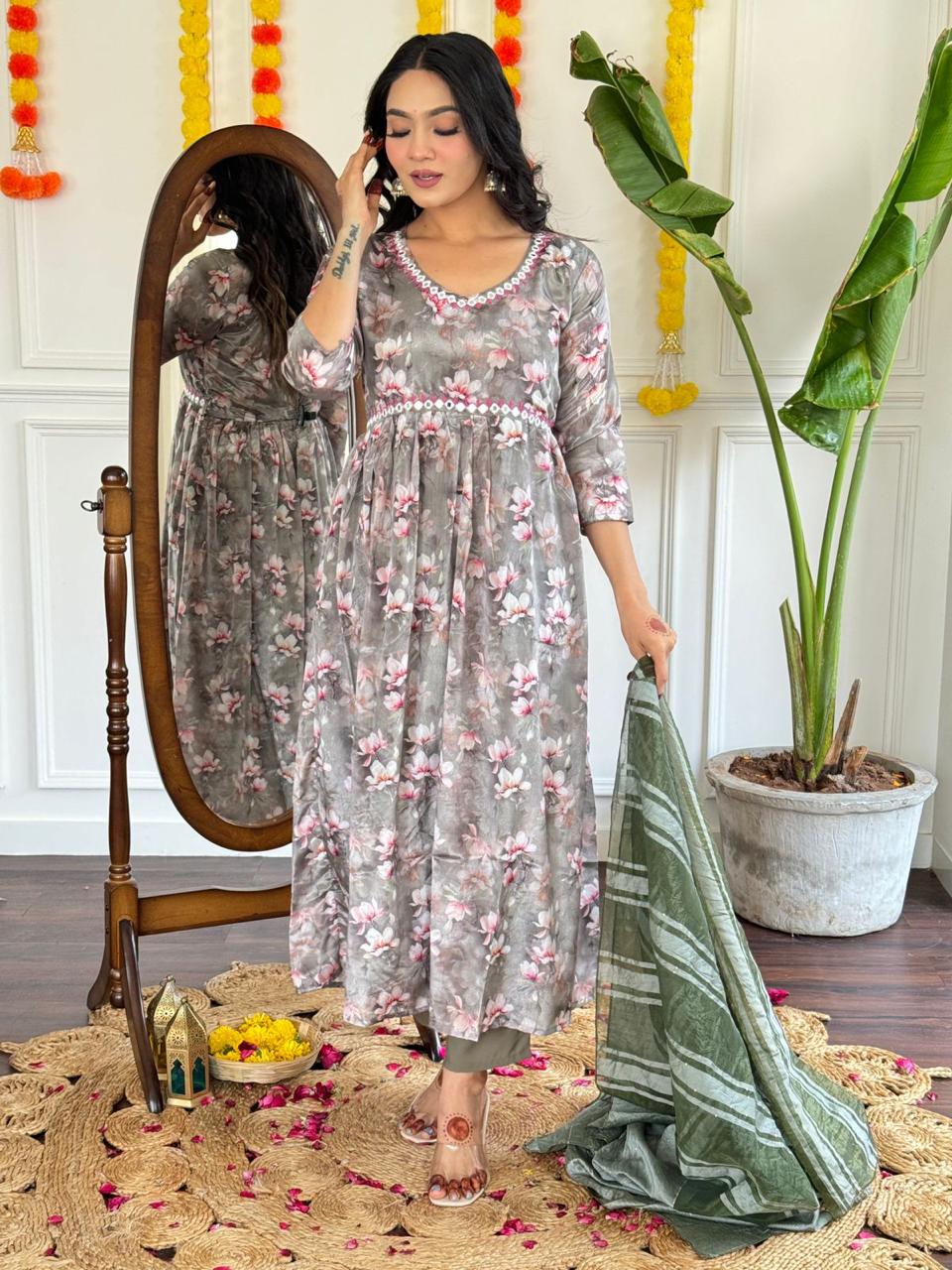 Floral Print Kurti Set